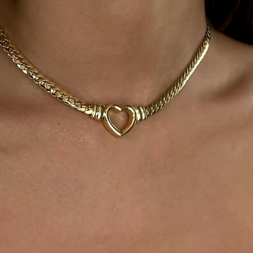 COLLIER L.O.V.E.