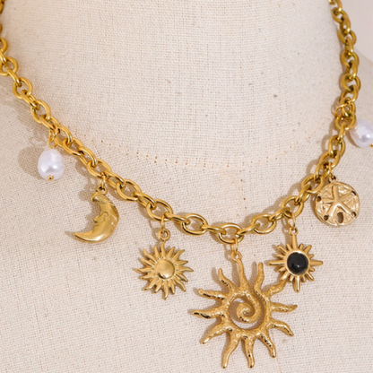Collier Solara
